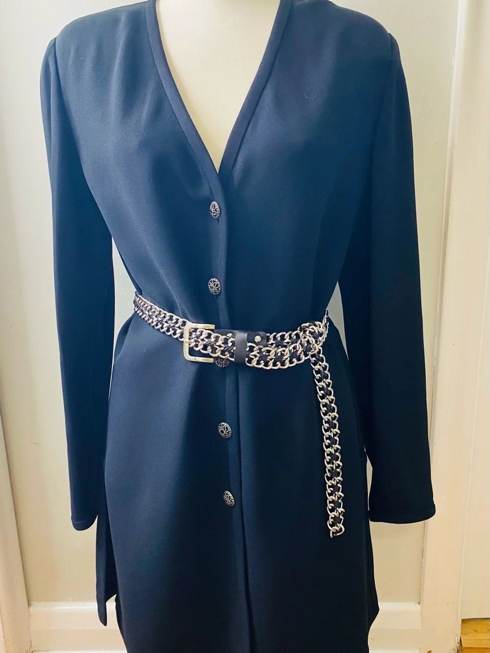 🛍️Valentino “Miss V” Authentic Vintage 1980s “Power Blazer Dress” - Picture 7 of 16